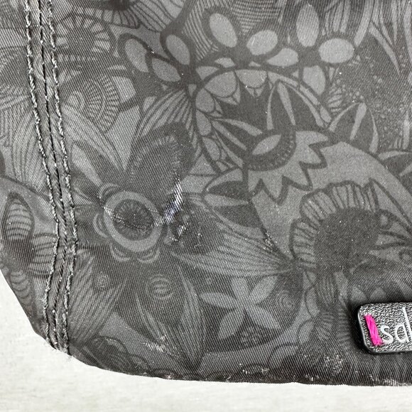 SAKROOTS SHOULDER BAG WITH ADJUSTABLE CROSSBODY STRAP, BLACK BLACK FLORAL - Picture 6 of 9